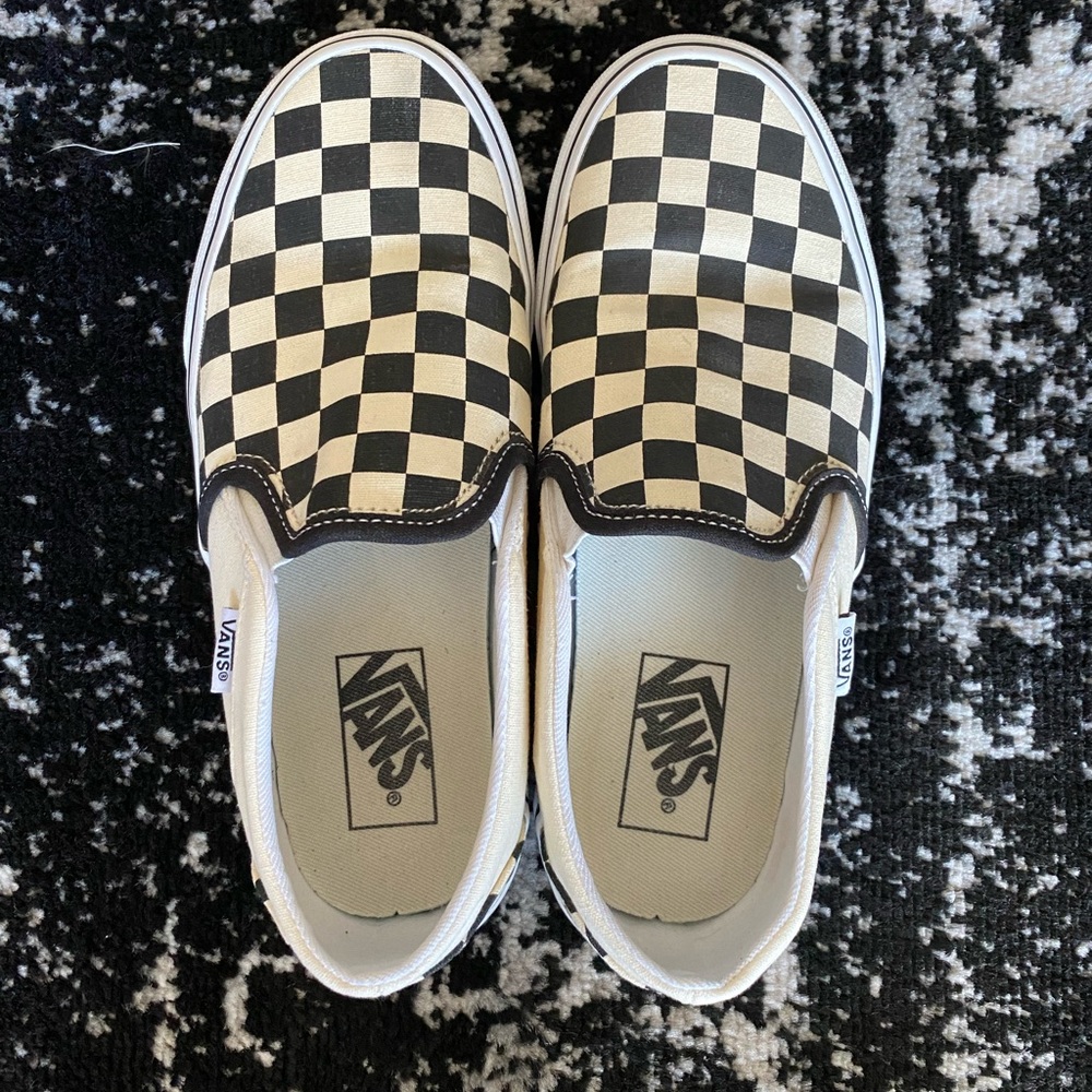 Slip on Checkered Vans